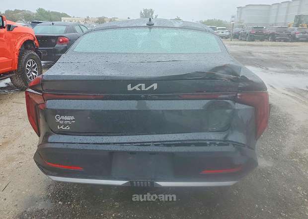 Kia K4