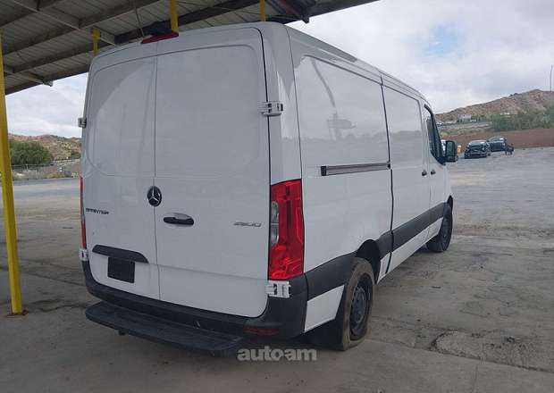 Mercedes-Benz Sprinter