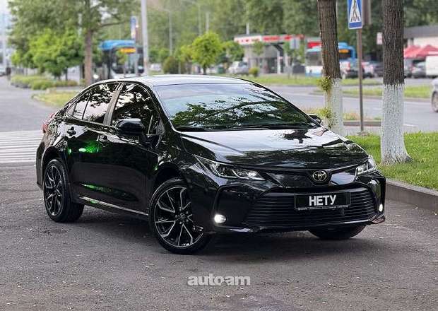 Toyota Corolla 2022 — լուսանկար 2
