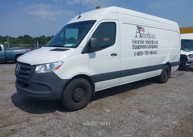 Mercedes-Benz Sprinter
