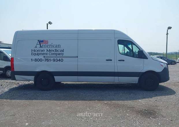 Mercedes-Benz Sprinter