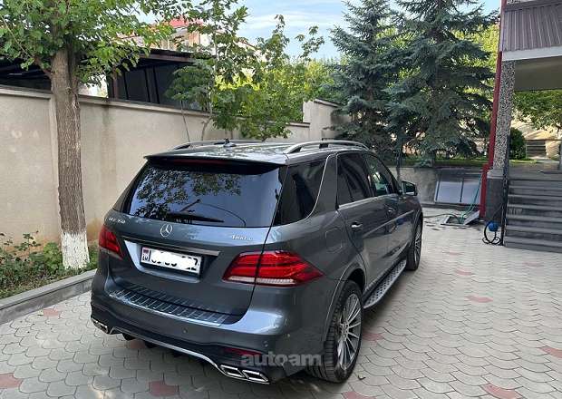 Mercedes-Benz GLE 350 2017 — լուսանկար 3