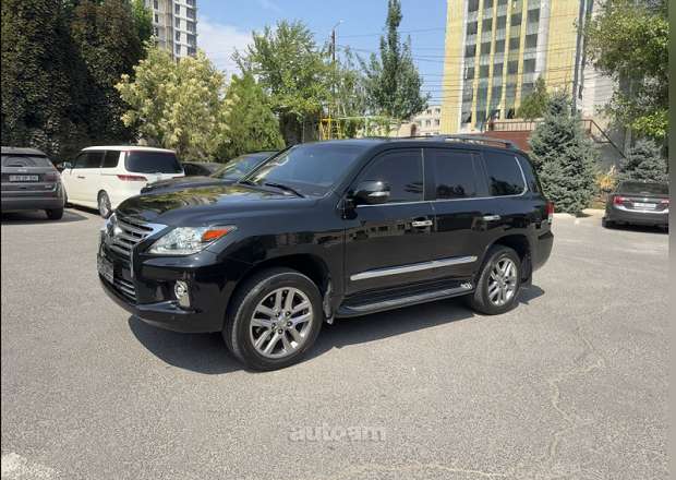 Lexus LX 570 2014 — photo 2