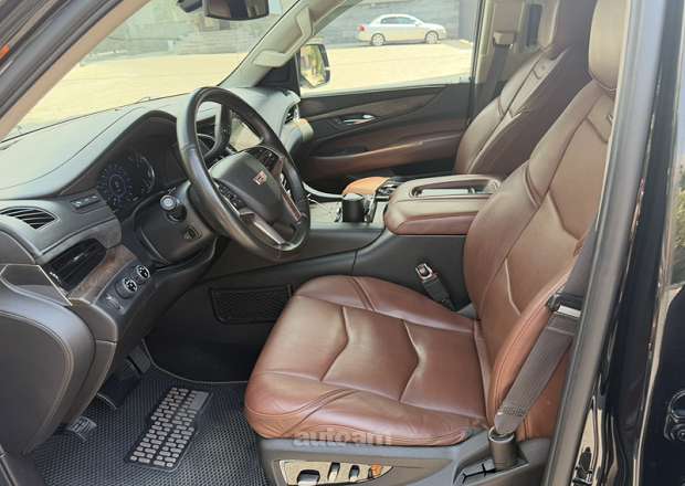 Cadillac Escalade 2017 — photo 5