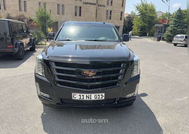 Cadillac Escalade 2017 — photo 2
