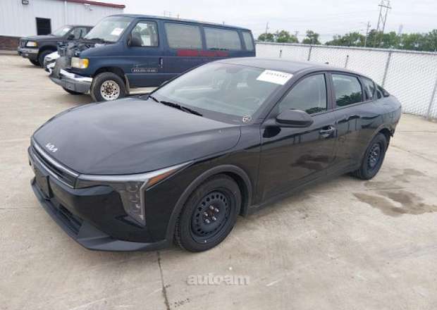 Kia K4