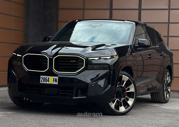 BMW XM 2023 — photo 1