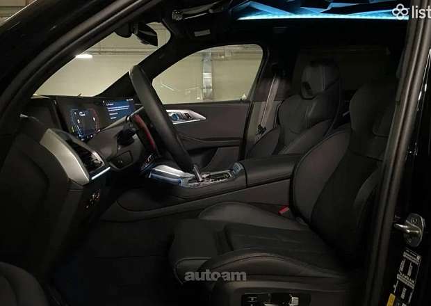 BMW XM