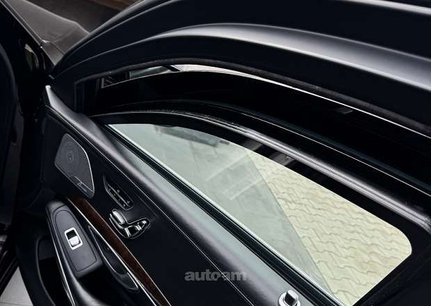 Mercedes-Benz S 600 2015 — фото 12