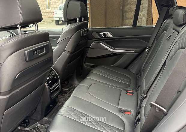 BMW X5 2021 — լուսանկար 9