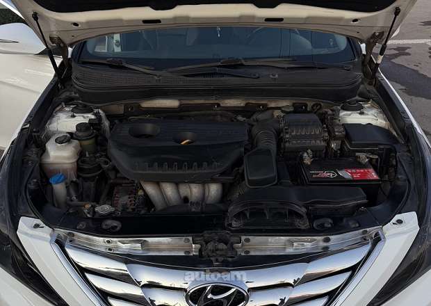 Hyundai Sonata 2012 — լուսանկար 4