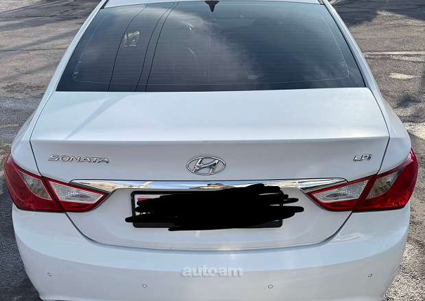 Hyundai Sonata 2012 — լուսանկար 2