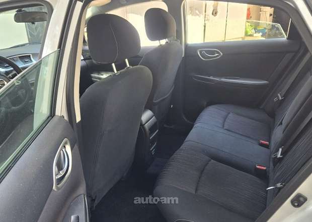 Nissan Sentra 2019 — լուսանկար 11