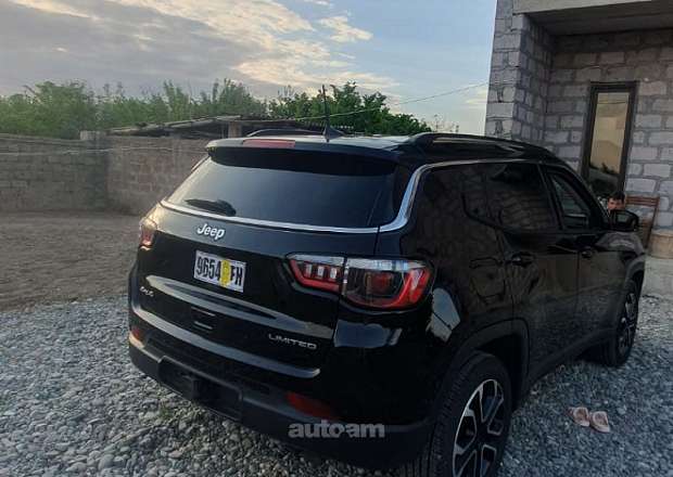 Jeep Compass 2022 — photo 1