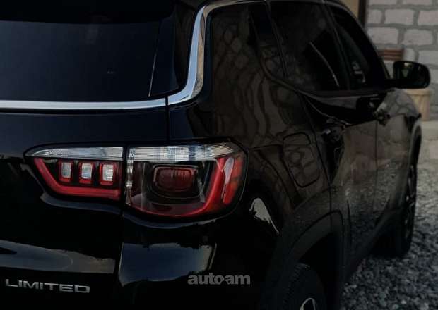 Jeep Compass 2022 — photo 9