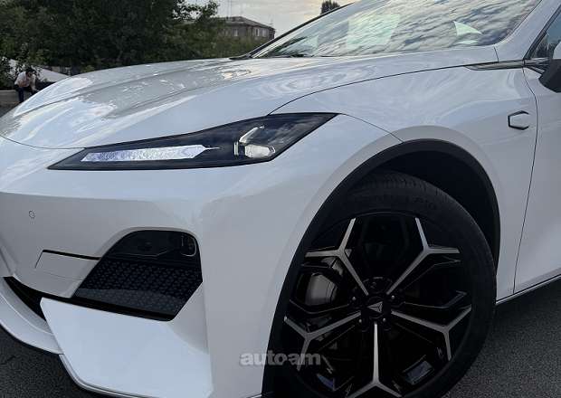 Changan Deepal SL03