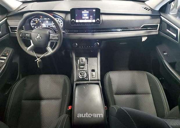 Mitsubishi Outlander 2021 — լուսանկար 6