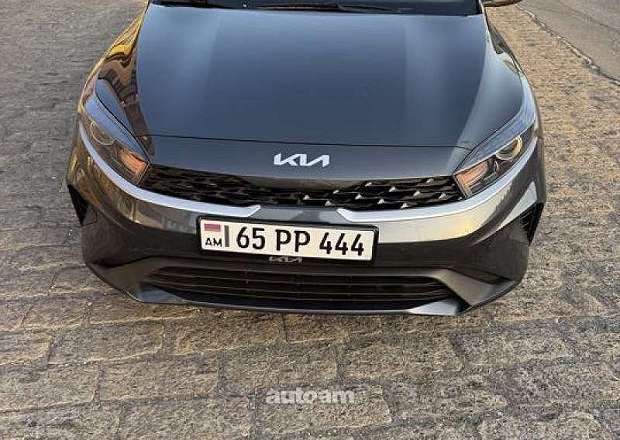 Kia Forte 2023 — լուսանկար 6