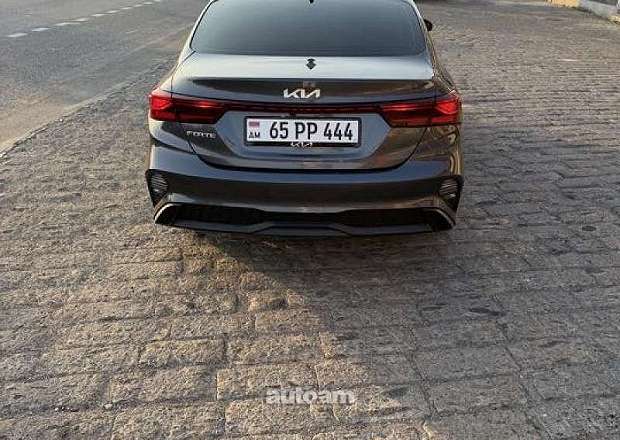 Kia Forte 2023 — լուսանկար 4