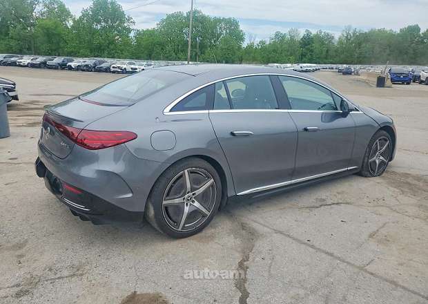 Mercedes-Benz EQE