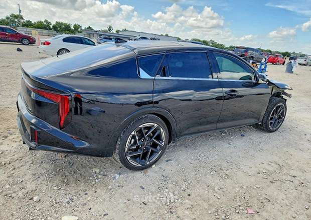 Kia K4