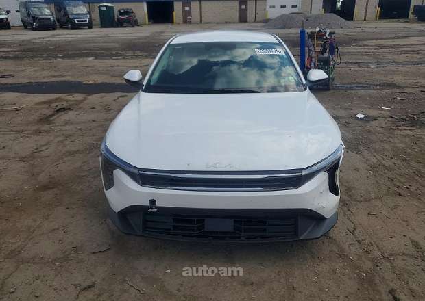Kia K4