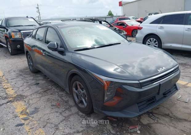 Kia K4