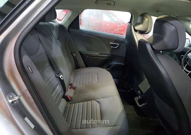 Kia K4