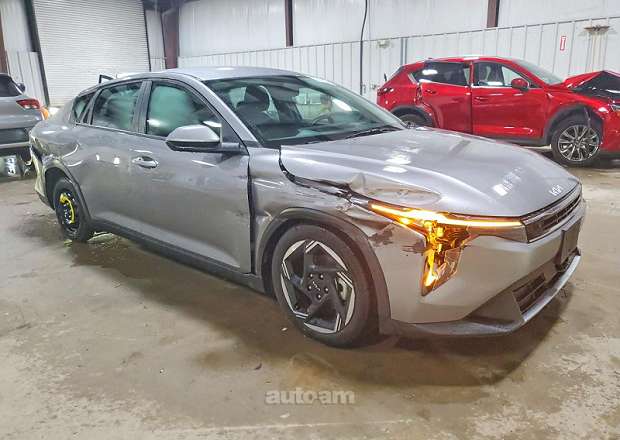 Kia K4