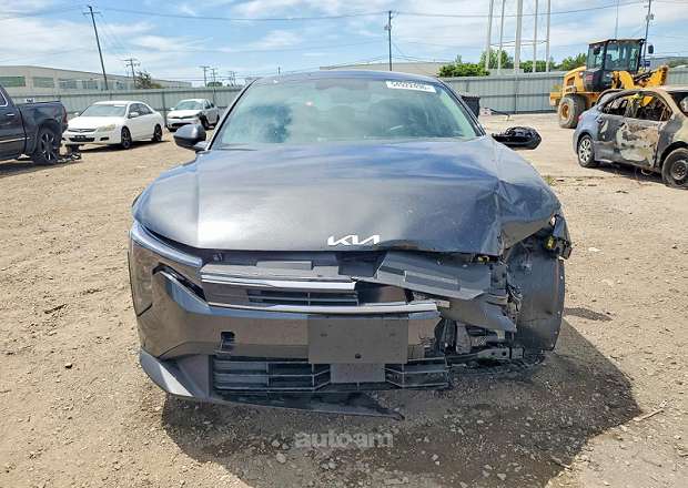Kia K4