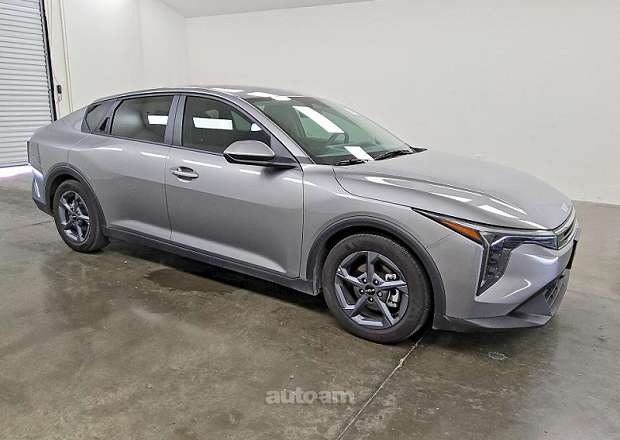 Kia K4