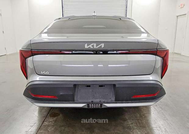 Kia K4