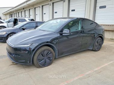 Tesla Model Y  2026 