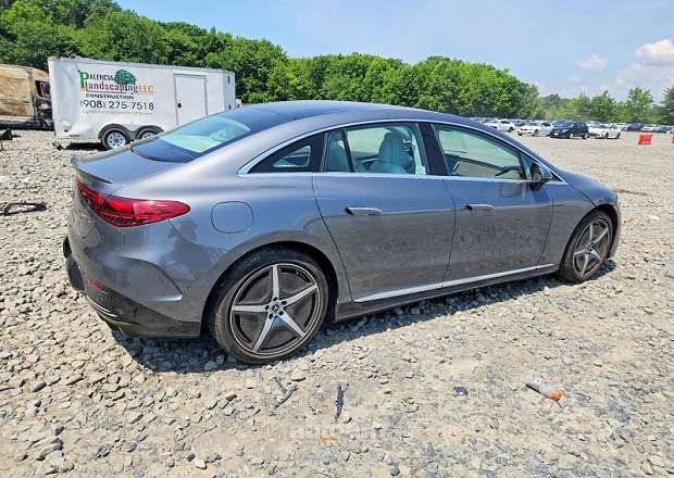 Mercedes-Benz EQE