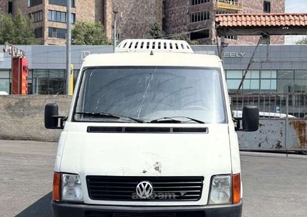 Volkswagen Transporter 1998 — լուսանկար 2