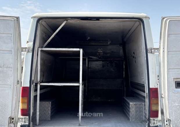 Volkswagen Transporter 1998 — լուսանկար 5