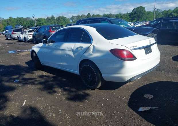 Mercedes-Benz C 300