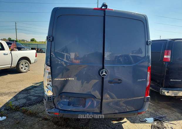 Mercedes-Benz Sprinter