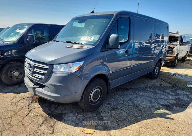 Mercedes-Benz Sprinter
