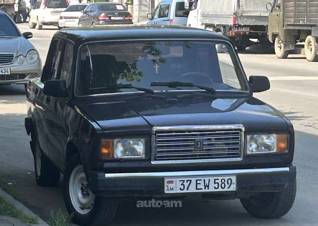 VAZ (Lada) 2107 2009 — photo 1