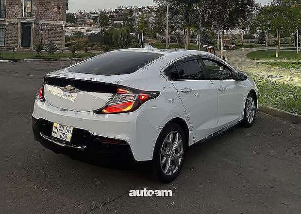 Chevrolet Volt 2016 — photo 4