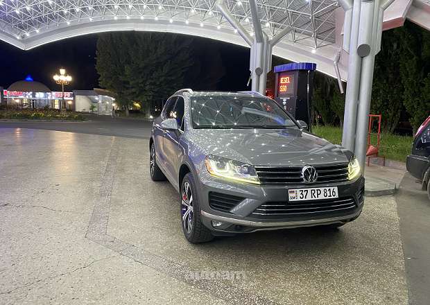 Volkswagen Touareg 2016 — լուսանկար 4