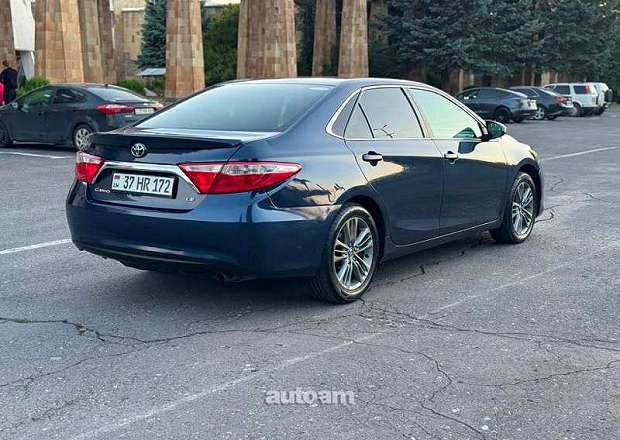 Toyota Camry 2017 — լուսանկար 6