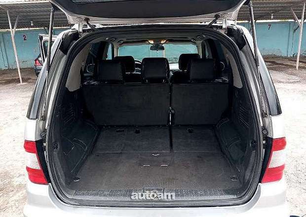 Mercedes-Benz ML 350 2004 — լուսանկար 3