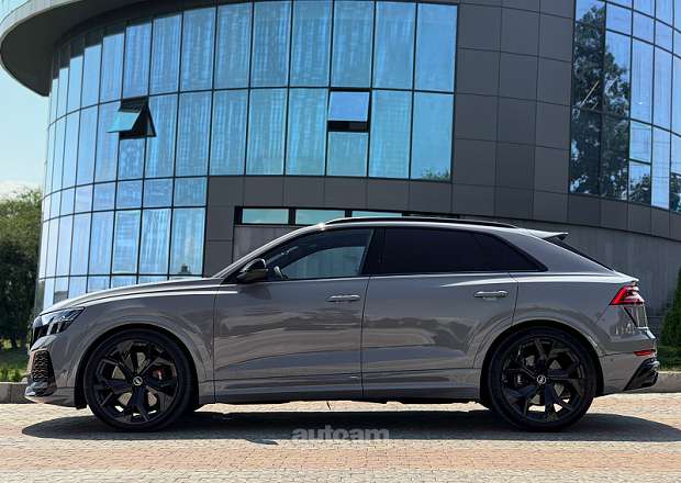 Audi RSQ8 2023 — фото 14