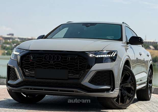 Audi RSQ8 2023 — фото 1