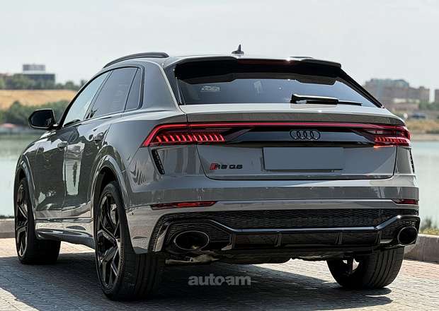 Audi RSQ8 2023 — фото 6