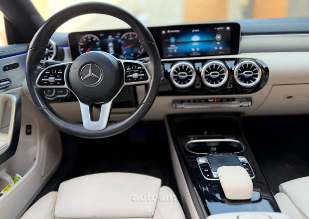 Mercedes-Benz CLA 250