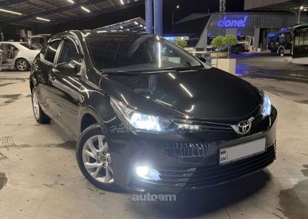 Toyota Corolla 2017 — լուսանկար 1