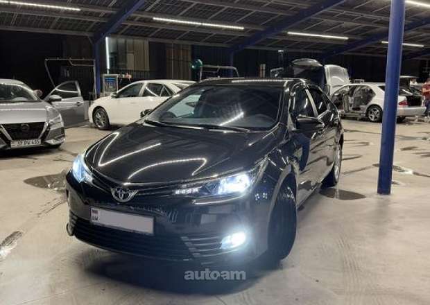 Toyota Corolla 2017 — լուսանկար 3